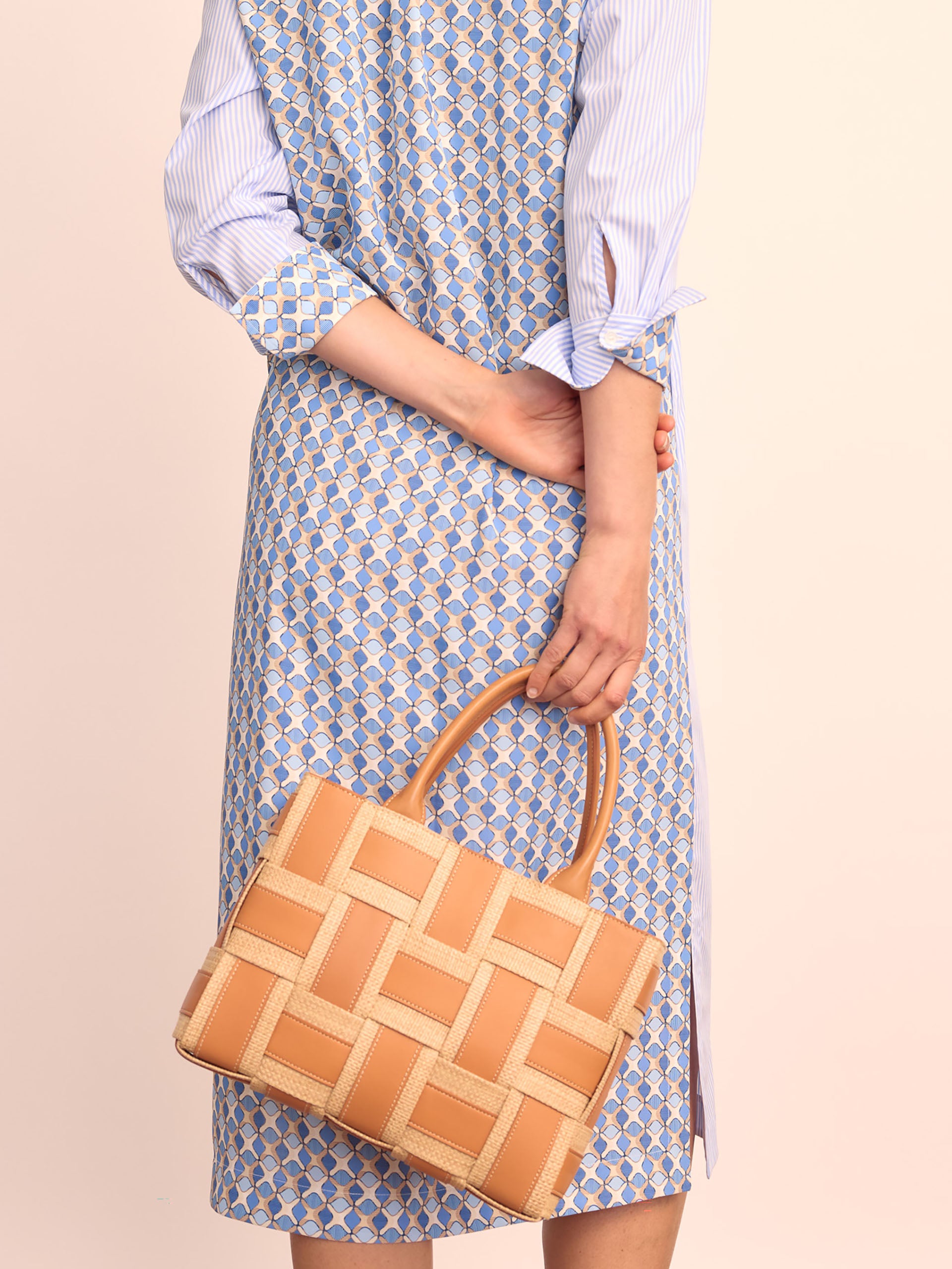 July24_13_QuinceDressStripe_163_bagcrop
