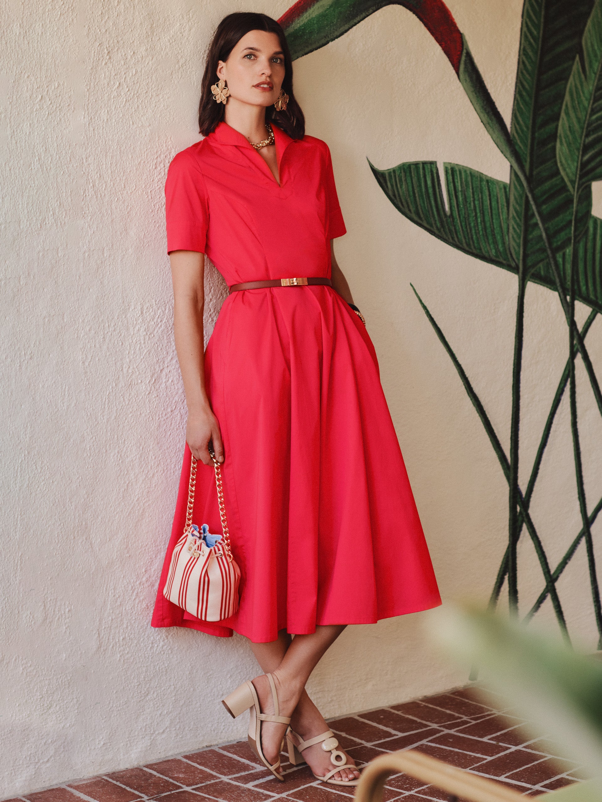 May26_17_LilyDressRed_3692
