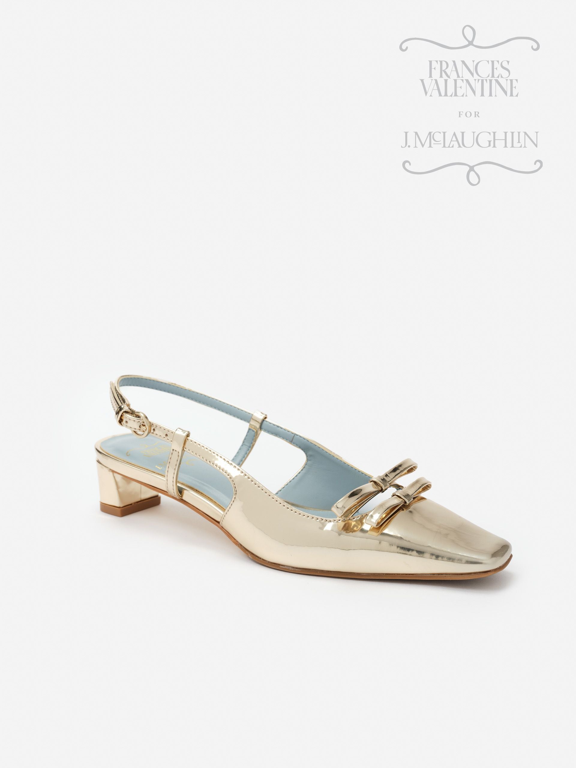 SHOES_296_08_9062a5d9-ca5e-42c0-93a2-38d37db8b342