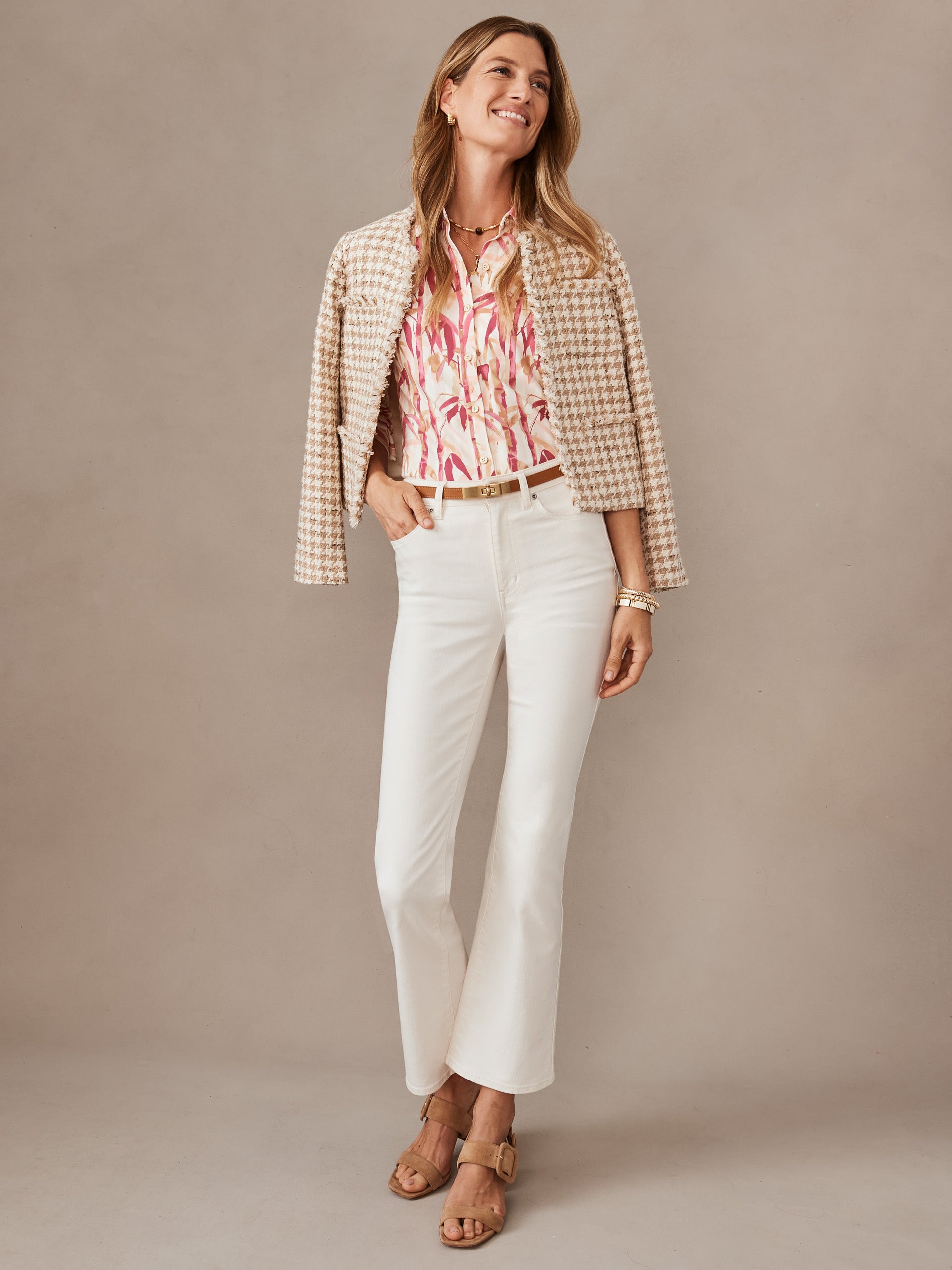 betty_0177756402_reed_forest_pink_brown_082_59304aaa-e02a-4adf-8db5-2e45213a17b3