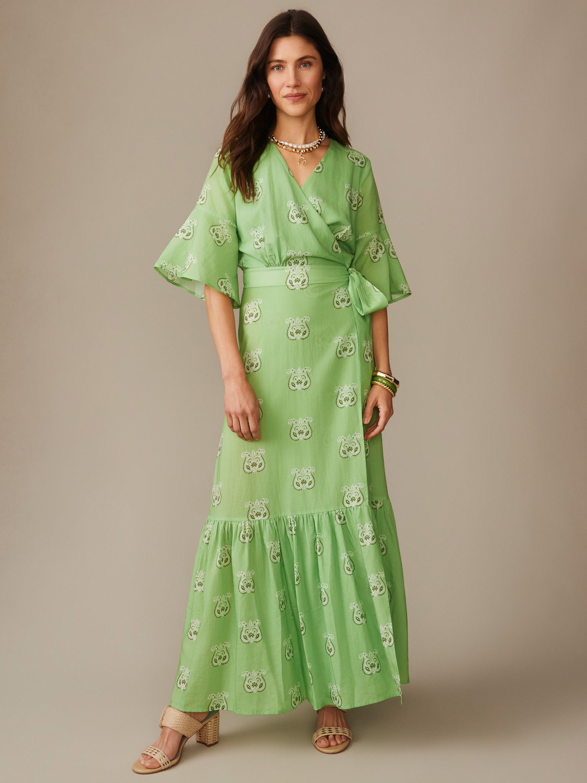 emily_0236366613_siesta_green_white_019