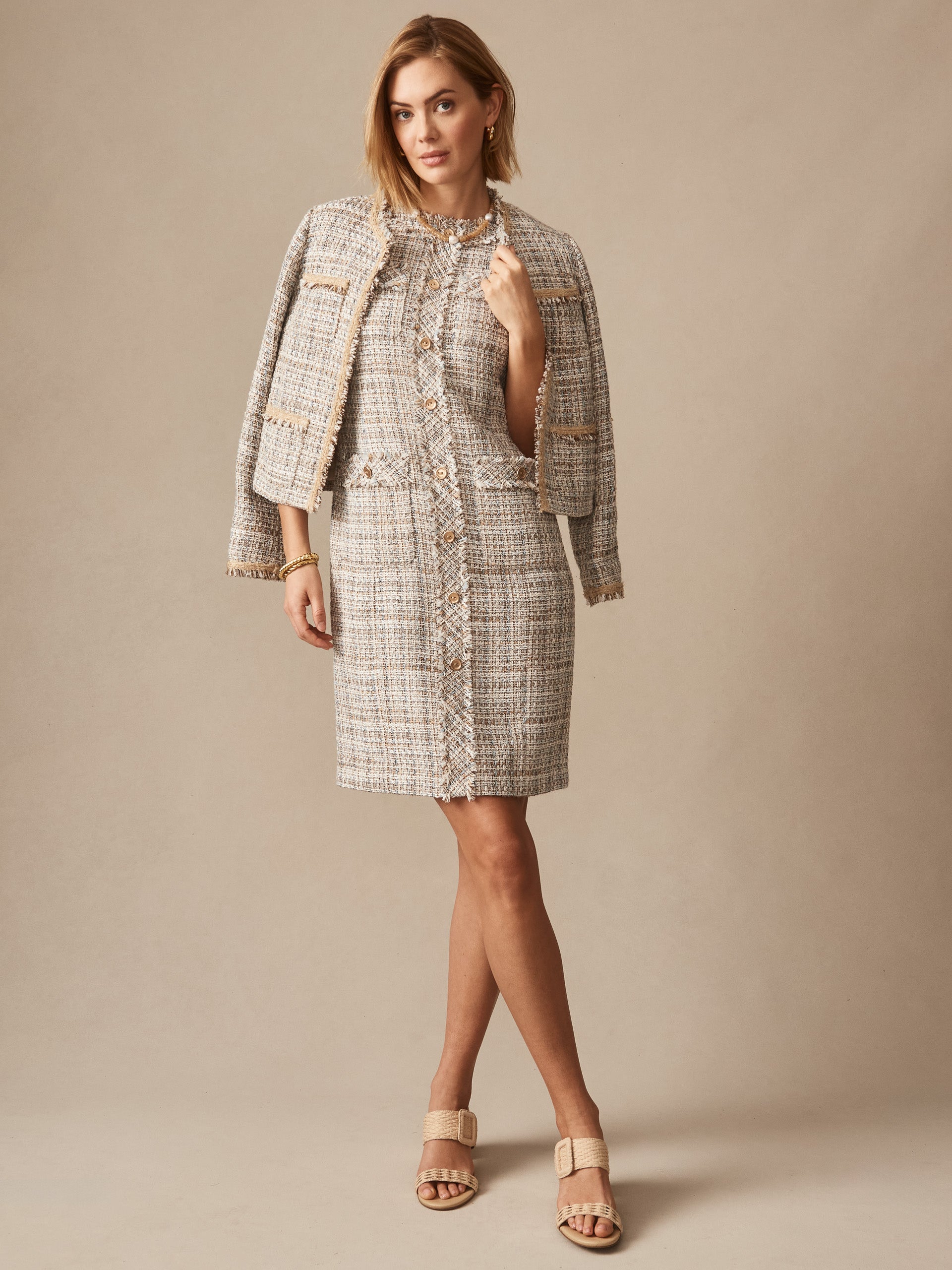 regina_0233941022_taupe_off_white_027
